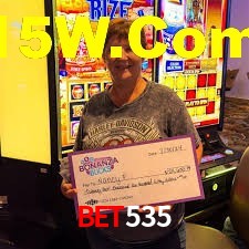 A Ascensão dos Esportes Eletrônicos: Um Novo Paradigma no Entretenimento